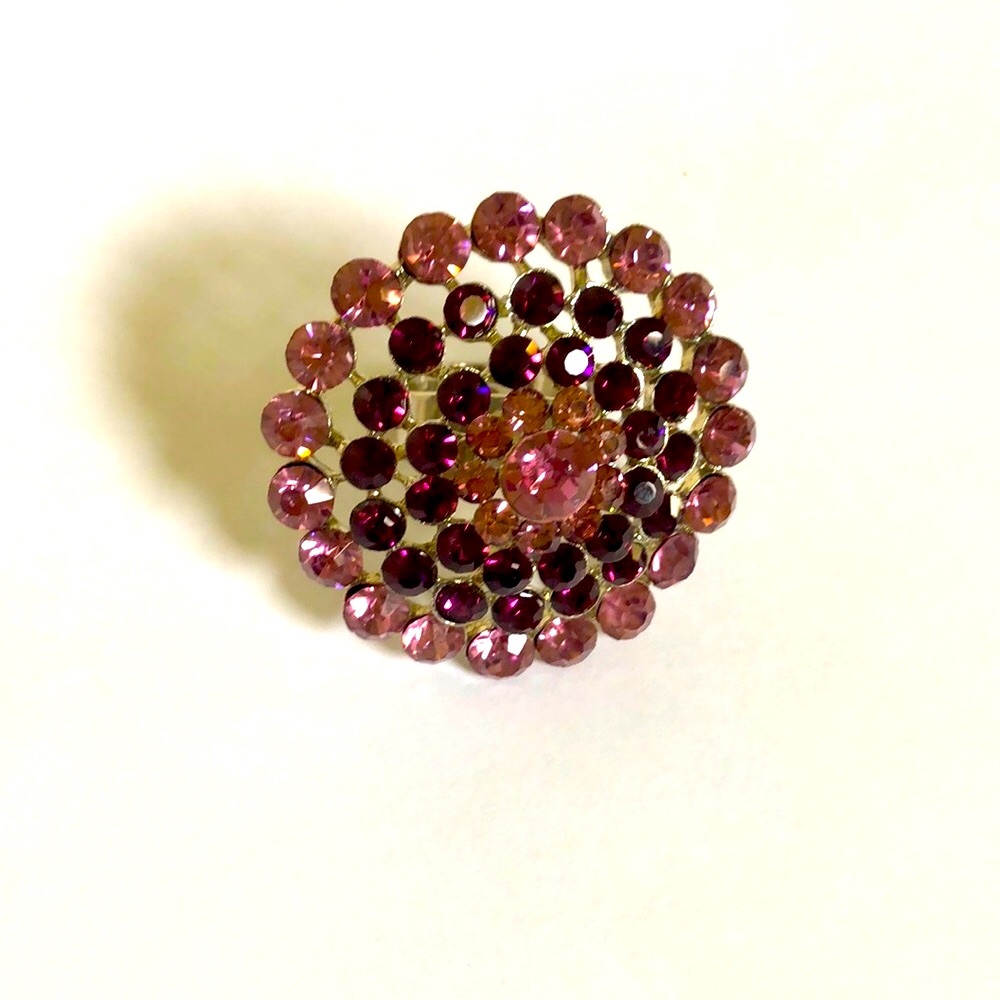 Ring - Picture 2 of 5